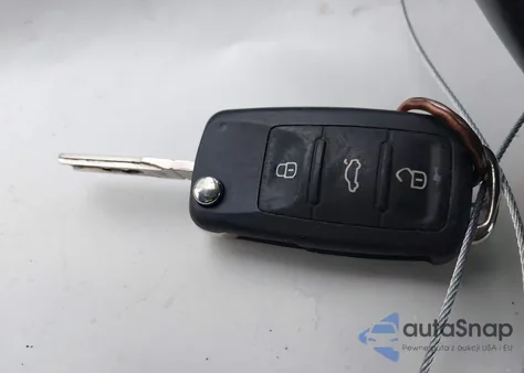 2013 Volkswagen Jetta 2.5L Se z USA, uszkodzony, nr VIN 3VWDP7AJ3DM433079